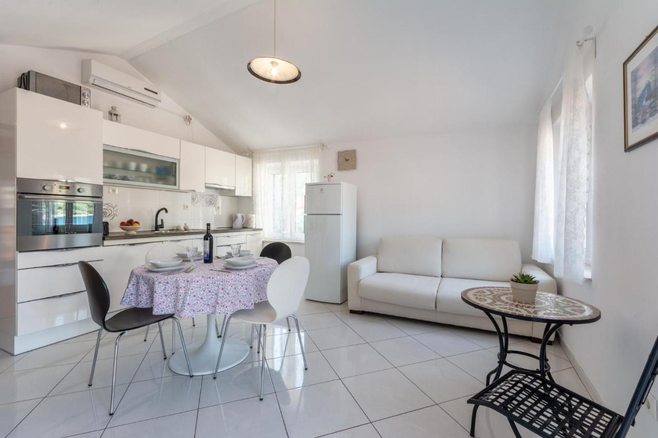 Apartments Sonja プチシャ エクステリア 写真